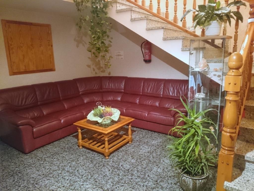 Hostal El Violi Cardona Ngoại thất bức ảnh